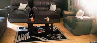 Captivating 1-bed Studio in Springs