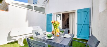 600m from the beach - House for 5 - Terrace