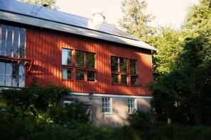 Exterior - The Barn! A Unique Experience in Cable, WI near Mt. Telemark (Cable)