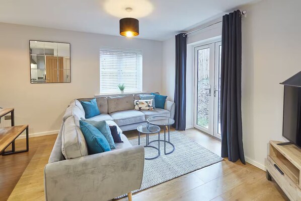 تلفزيون ذكي