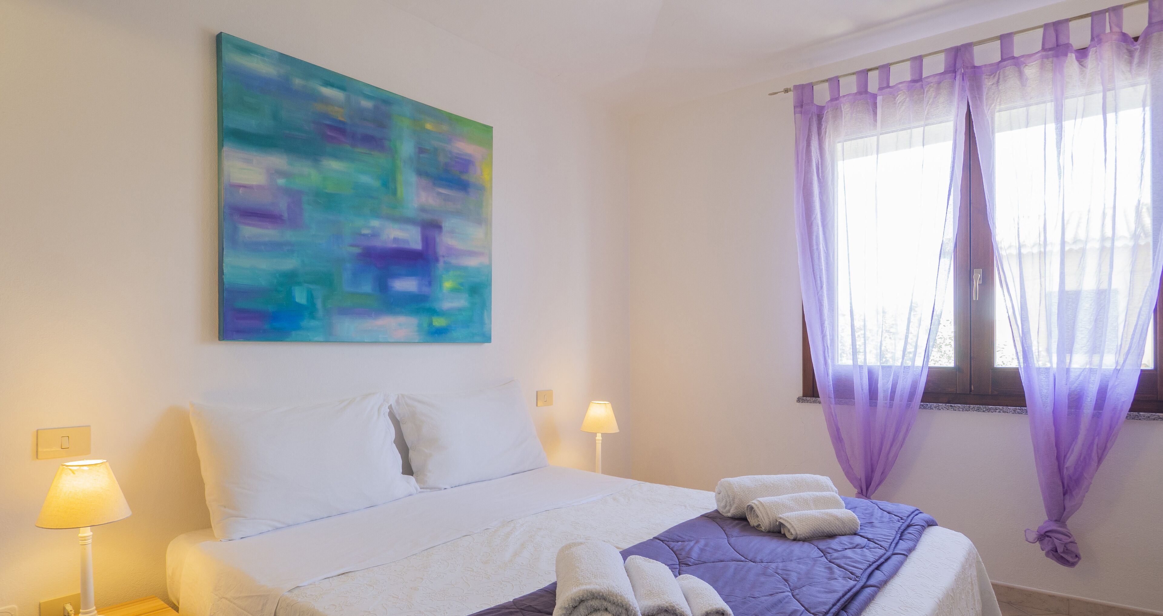 2 slaapkamers, een strijkplank/strijkijzer, gratis wifi, beddengoed