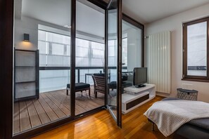 1 chambre, bureau, fer et planche Ă repasser, Wi-Fi gratuit