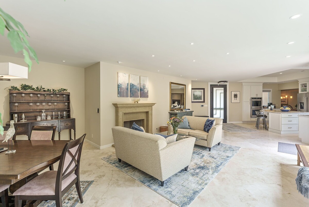 Photo 13 of 3885 Pebble Beach Oasis - Indoor / Outdoor Living