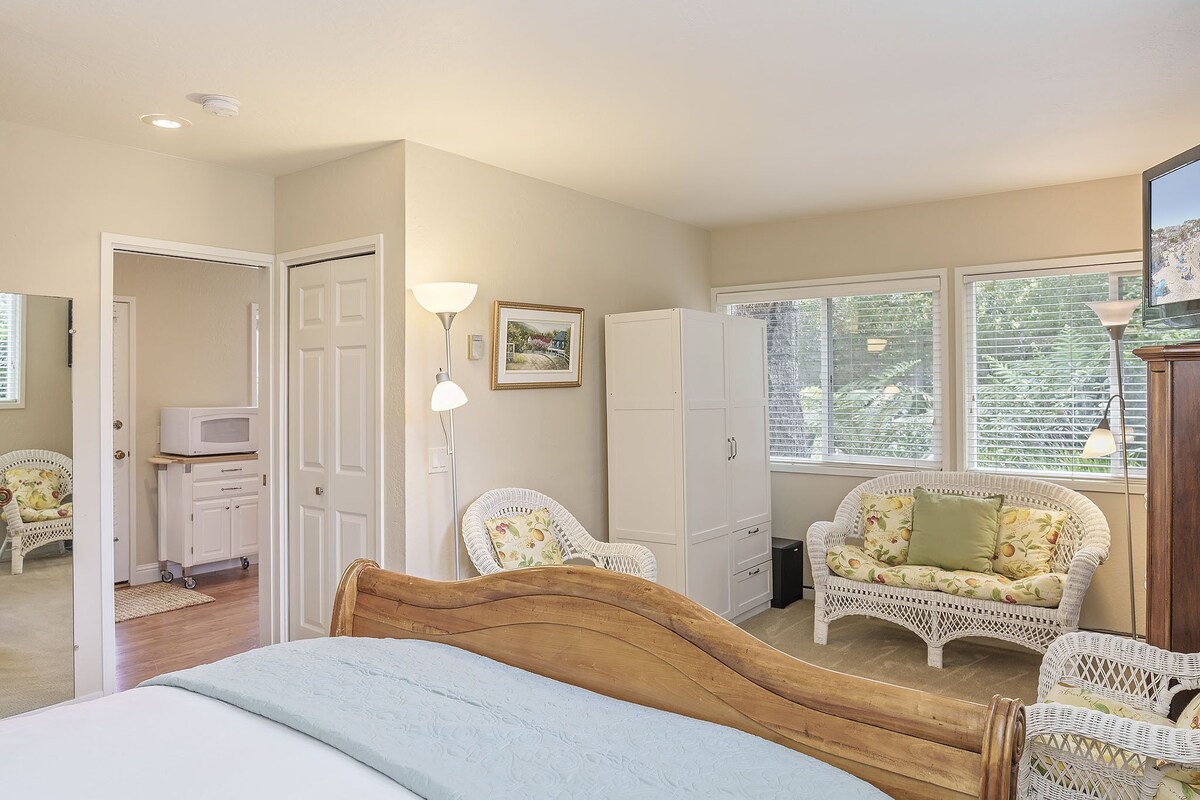 Photo 36 of 3885 Pebble Beach Oasis - Indoor / Outdoor Living