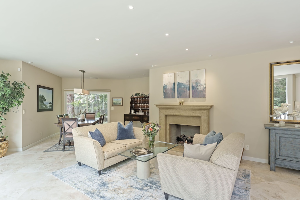 Photo 14 of 3885 Pebble Beach Oasis - Indoor / Outdoor Living
