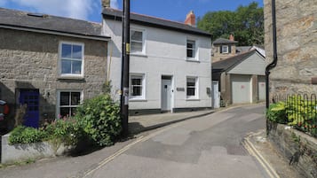 Cottage | Exterior
