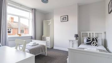 2 bedrooms, free WiFi, bed sheets
