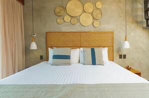 1 bedroom, WiFi, bed sheets - Brand new luxury studio condo,with private pool in Tuk  (Tulum)