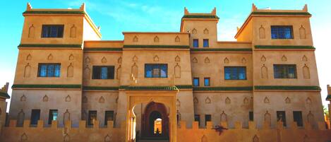 Majoituspaikan julkisivu