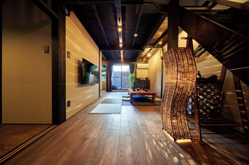 Oyadokinokuniya Maruyama Machi Tei