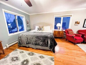 3 chambres, bureau, fer et planche à repasser, Wi-Fi gratuit