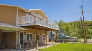 Exterior - Panoramic Platt- Mountain and River Views- In Town (Red Lodge)