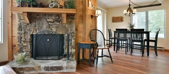 Seven Springs 1 BR Condo, Single Level! by RedAwning - Save 10% on 3 Nights, 15% on 5 Nights!