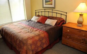 Lägenhet - 2 sovrum | 2 sovrum, strykjärn/strykbräda, barnsängar och gratis wi-fi