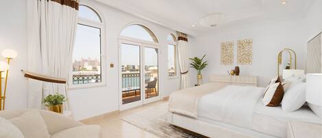 5 soverom, safe på rommet, strykejern/-brett og sengetøy