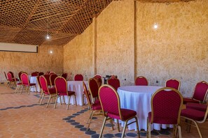 Restaurant - Ferme d'hôtes des lacs (Laanoussar)