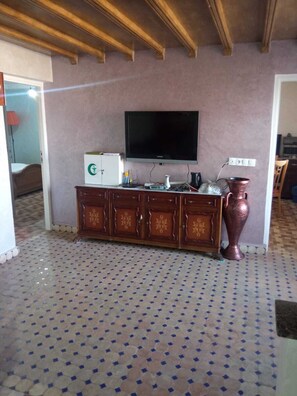 Suíte | Cortinas blackout, Wi-Fi de cortesia