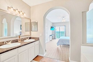 3 bedrooms, iron/ironing board, travel crib, WiFi
