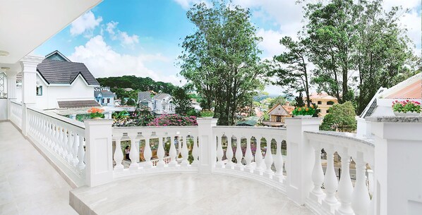 Balcony view - Hoa Mi - Villa Condotel (Da Lat)