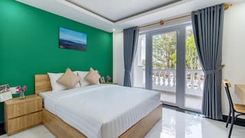 Deluxe Apartment | 1 bedroom, minibar, desk, soundproofing