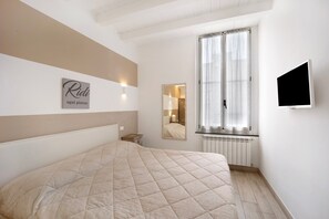 2 bedrooms, free WiFi, bed sheets - Apartment 'Ama' with Balcony, Wi-Fi and Air Conditioning (Albenga)