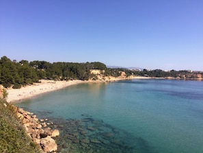 Ubicación cercana a la playa