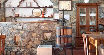 Agriturismo della Barcareccia – Panoramic Farm Stay with Horses near Liguria and Tuscany