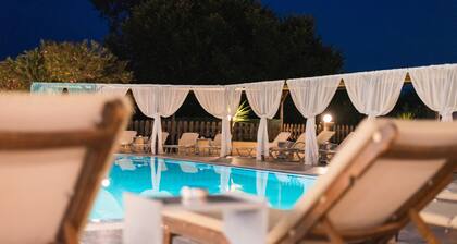 Holiday Apartment "Sandy Beach Standard Studio" with Shared Pool, Shared Terrace & Wi-Fi