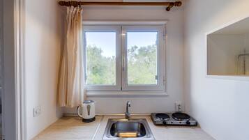 Frigorifero, macchina per tè/caffè