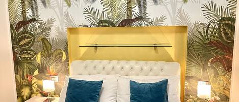 1 chambre, coffres-forts dans les chambres, fer et planche à repasser