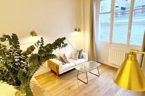 Magnifique studio refait à neuf par architecte