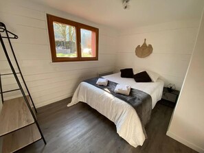 5 chambres, accès Internet