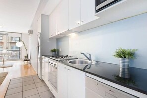 Fridge, microwave, oven, stovetop