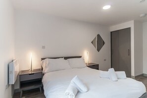1 Schlafzimmer, Bügeleisen/Bügelbrett, WLAN, Bettwäsche