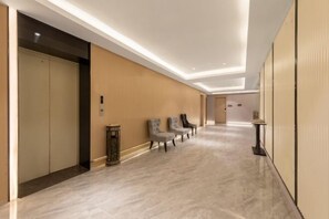 Interior - Langfeng Capital Hotel Zhongshan (Former Sun Yat-sen · Nanlang Station Branch) (Zhongshan)