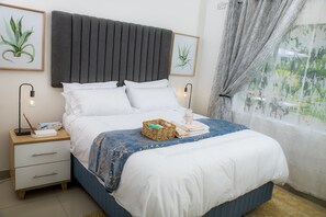 3 bedrooms, Egyptian cotton sheets, WiFi, bed sheets