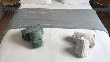 2 chambres, Wi-Fi gratuit, draps fournis