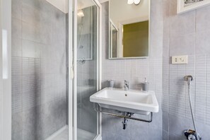 Douche, shampoing