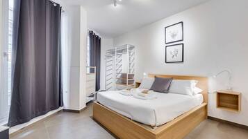 1 camera, ferro/asse da stiro, Wi-Fi, lenzuola