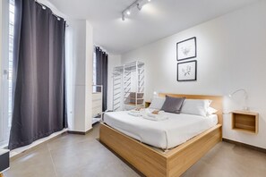 1 chambre, fer et planche à repasser, Wi-Fi, literie fournie