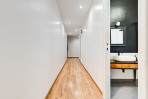 تجهيزات دش، مراحيض شطف