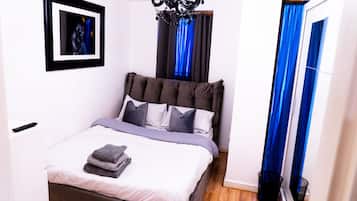 1 bedroom, iron/ironing board, free WiFi, bed sheets