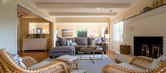 Pleasure Point Getaway with hot tub, dog friendly!