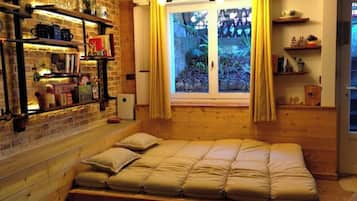 1 chambre, fer et planche Ă repasser, Wi-Fi gratuit, draps fournis