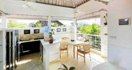 Blue Lagoon Apartment 3br