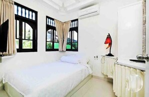 3 bedrooms