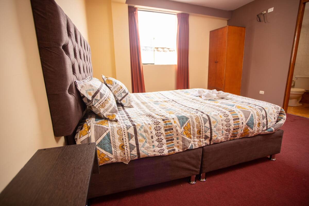 Habitación Confort | Wifi gratis y ropa de cama