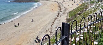 Cosy Annexe Apartment with Seaview Terrace, Secure Parking & EV Charging.