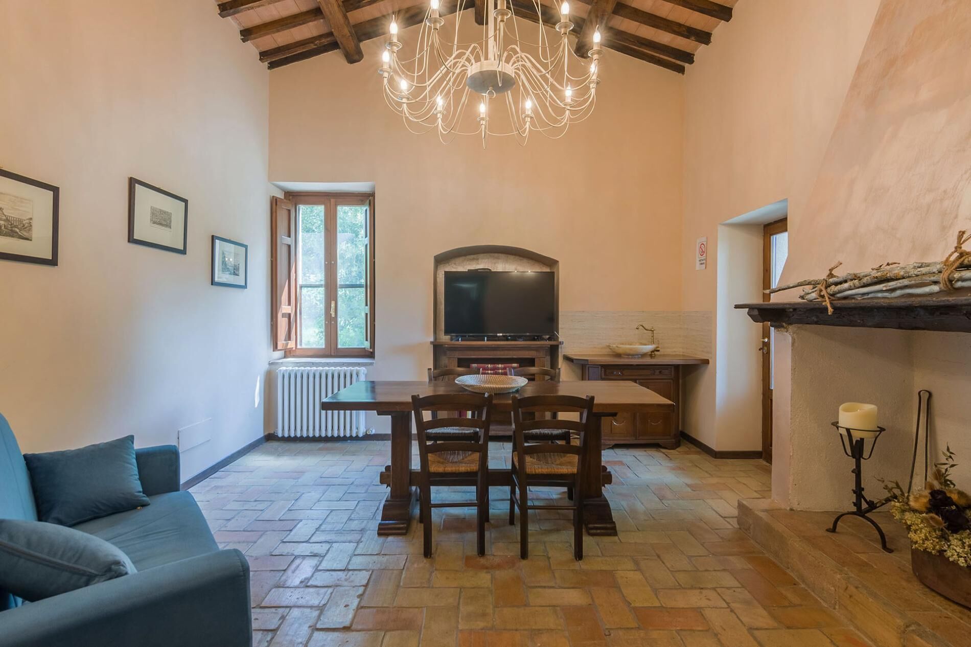 Casale Andrea  7 Camere, Piscina, A/c, Wi-fi, Animali Ammessi, Umbria - Spoleto