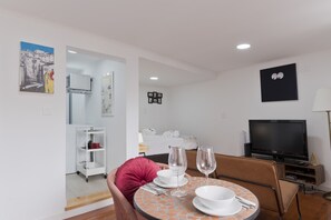 Iron/ironing board, free WiFi, bed sheets - Alfama River Studio (C114) (Lisboa ciudad)